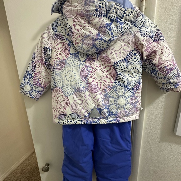L.L. Bean soft blue snow suit with puffer jacket - Picture 2 of 6